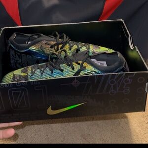 Nike Black and Gray Vapor 16 Elite SE FG Box